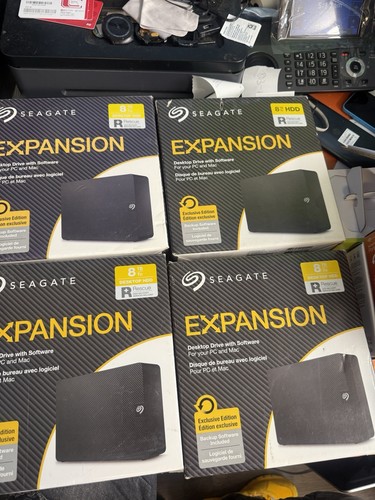 Seagate Expansion 8TB 3.5" External HDD 4 of them Broken for parts only - Afbeelding 3 van 3