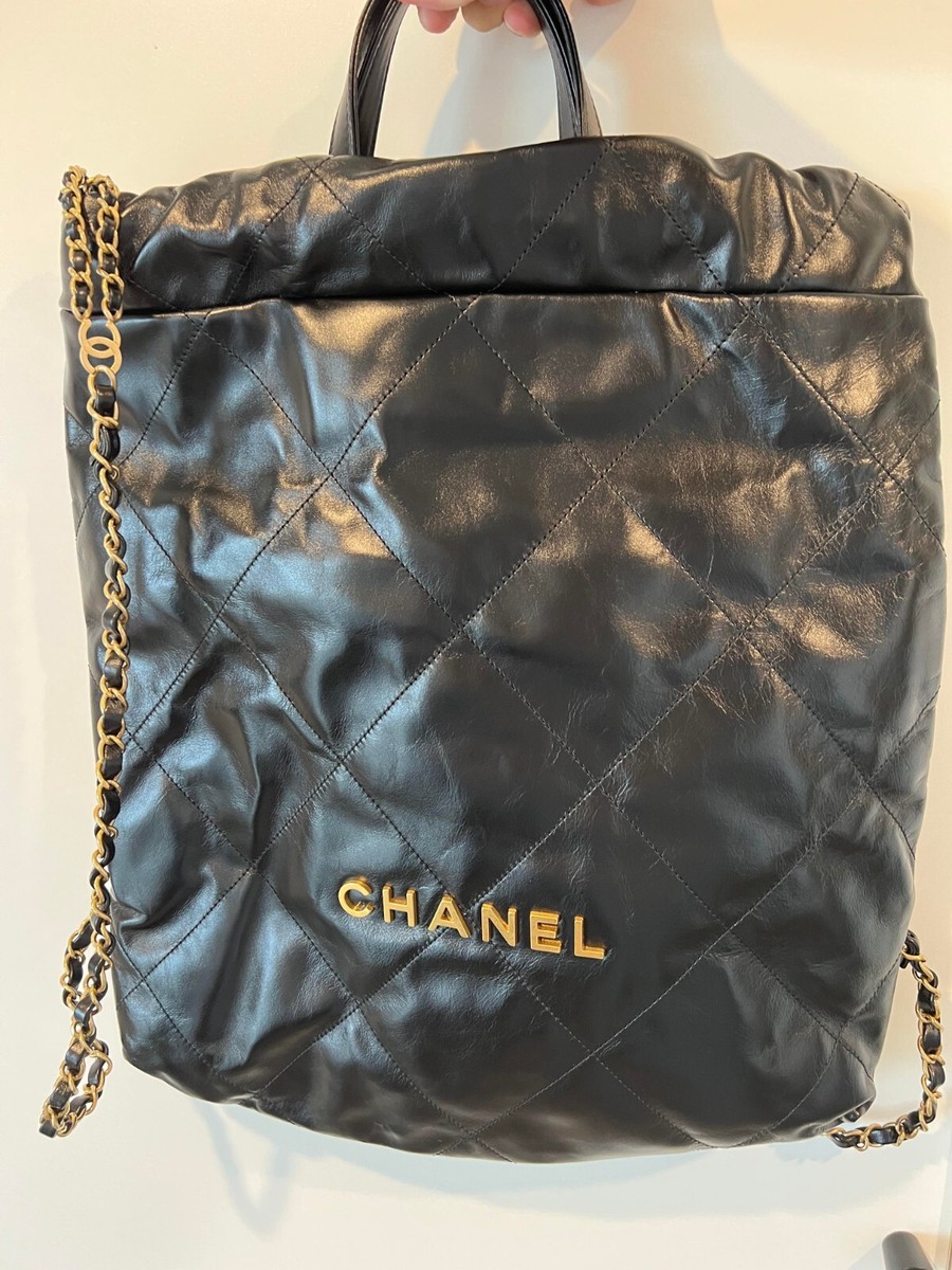 CHANEL Chanel 22 Large backpack Shiny Calf Leather Black