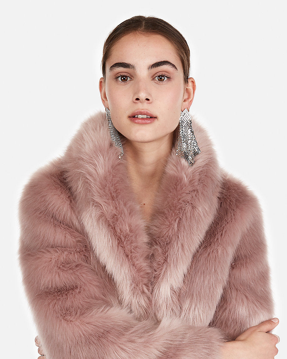 Express Long Faux Fur Coat SOFT PINK BLUSH ROSE SIZE Petite Express Long Faux Fur Coat SOFT PINK BLUSH ROSE SIZE Petite