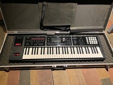 Roland FA 06 Fantom w Hard Case Music Worksta...