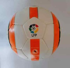 La Liga 2005/2006 LFP Nike Total 90 Aerow match ball size 5 orange