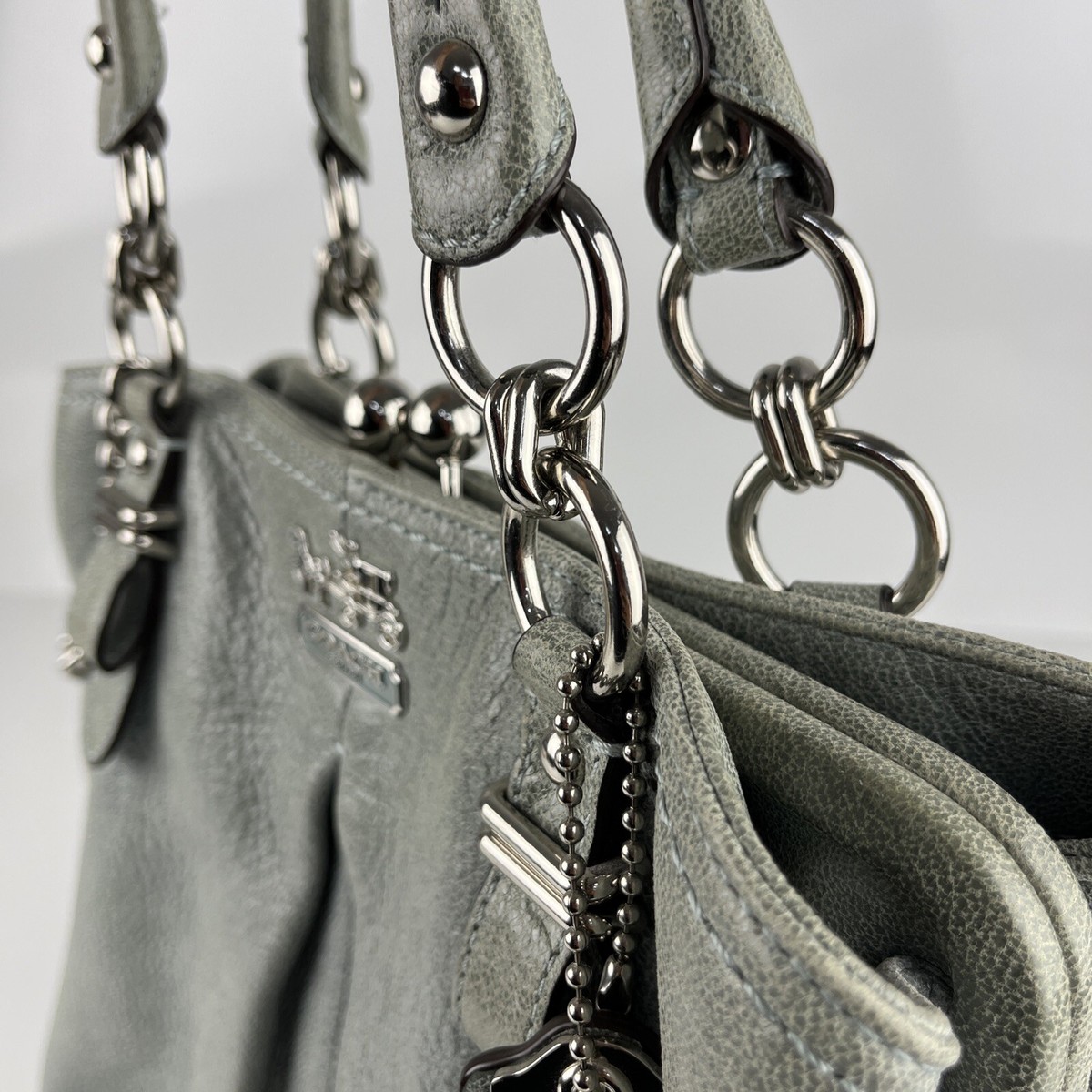 Coach Relaxed Leather Tri Pocket Kisslock Purse Chain K1073 Coach Relaxed Leather Tri Pocket Kisslock Purse Chain K1073
