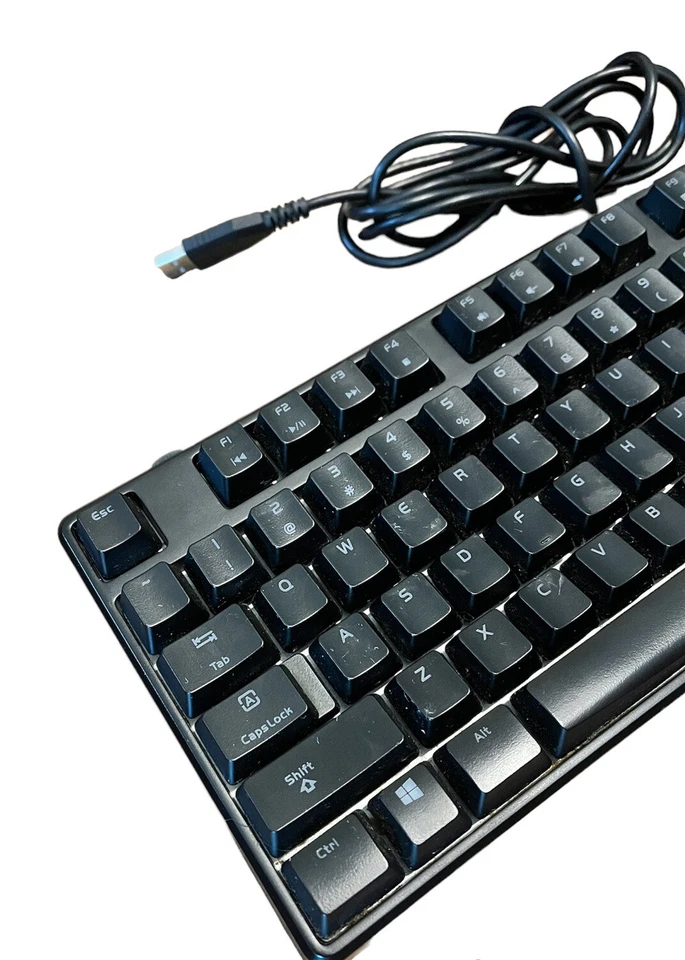 Thermaltake eSports Poseidon Z RGB Mechanical Gaming Keyboard with Blue Switches - Image 3 of 4