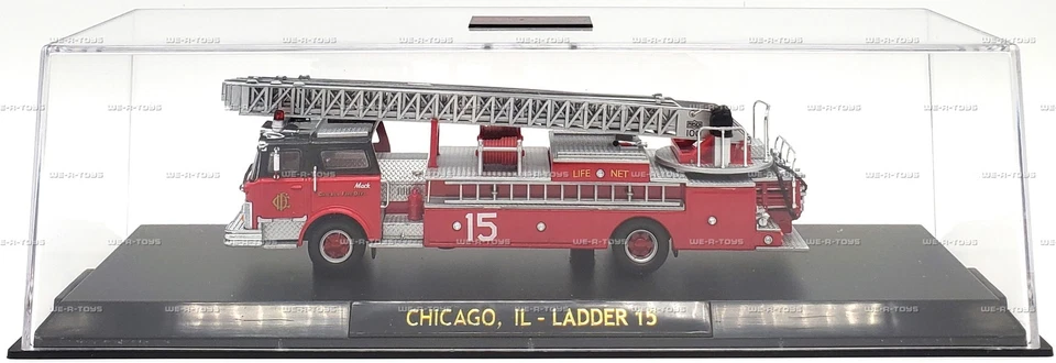 Code 3 Chicago Ladder 15 - Mack CF Rearmount Limited Edition 2009 Vehicle #12816 - Image 2 of 4