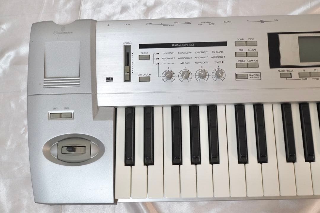 Korg TR61 Keyboard Synthesizer for sale online | eBay