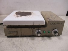 Sybron Thermolyne Nuova II Stir Plate Magnetic Laboratory Heated Stirrer SP18425