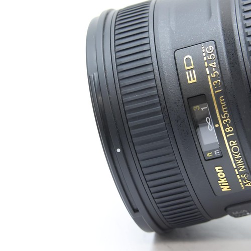 Nikon AF-S NIKKOR 18-35mm f/3.5-4.5G ED #270 - Bild 8 von 12