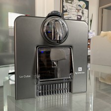 Nespresso C185 Le Cube Espresso Machine 