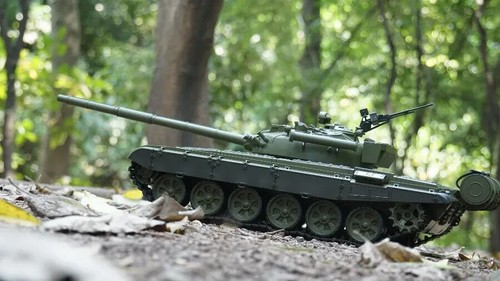 Heng Long RC Panzer Russischer T- 72 Version 7.0 Rauch&Sound Metallgetriebe 1:16 - Picture 6 of 11