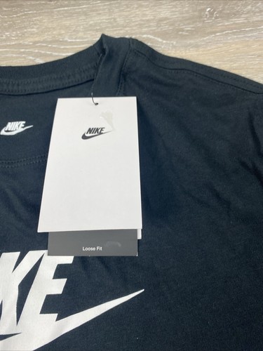 Nike The Nike Tee Loose Fit Boys M Short Sleeve Athletic Shirt Black FD0928 - Picture 4 of 6