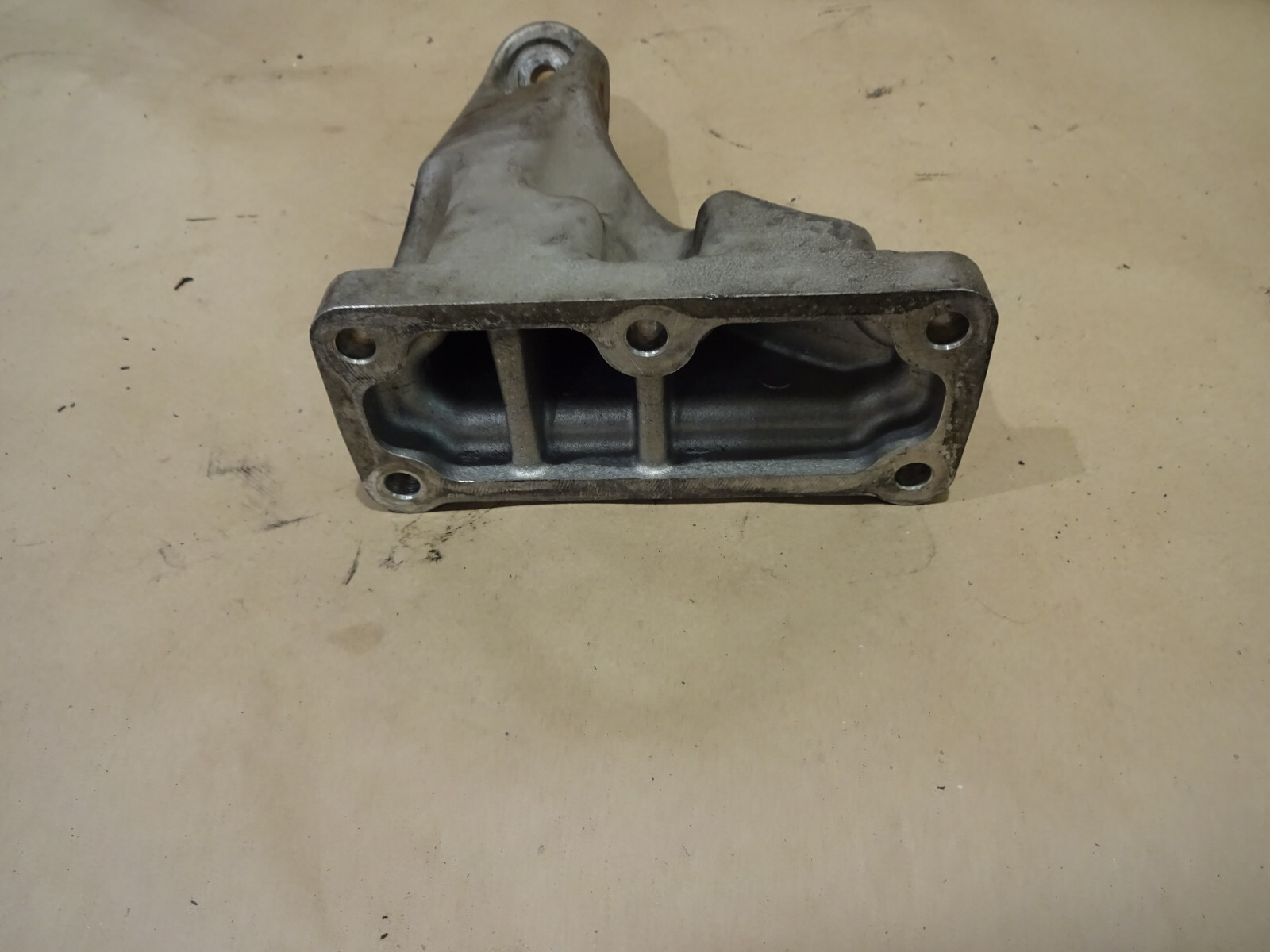  Maserati Quattroporte - RH Motor Mount Arm - P/N 199850