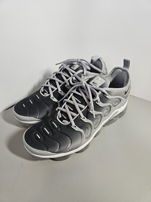 grey and white vapormax plus