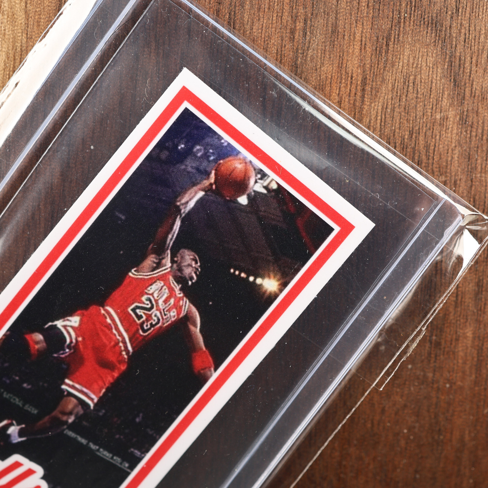 Michael Jordan Rookie RC Supermini NO 1986 Fleer Basketball Card - 2/3 view 3