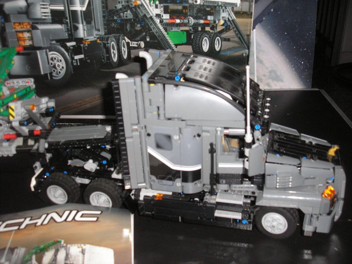 LEGO Technic 42078 Mack Anthem with instructions boxed RARE