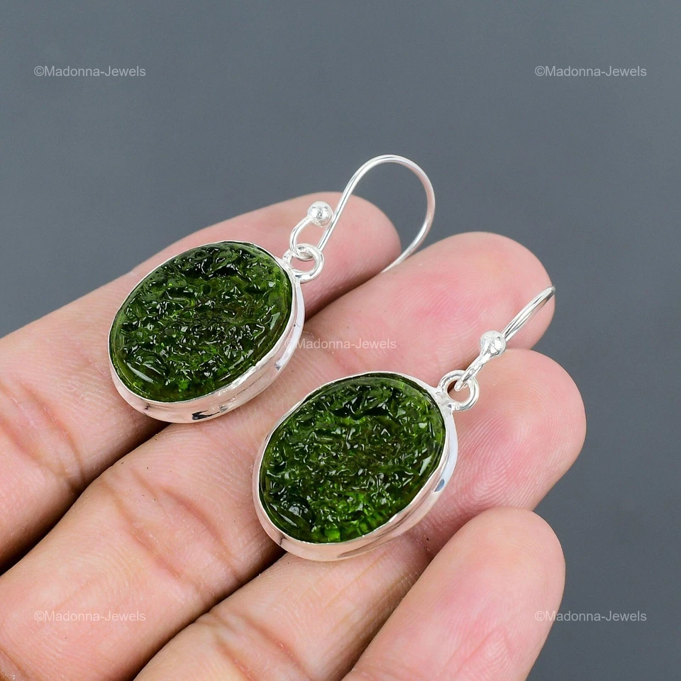 Oferta de San Valentín Pendientes de Cumpleaños de Moda de Moldavita Natural Ovalados de Plata 925 Foto 4 de 4