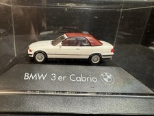 herpa-Modellauto in Minivitrine, M 1:87, BMW 325i (E36) Cabrio weiß