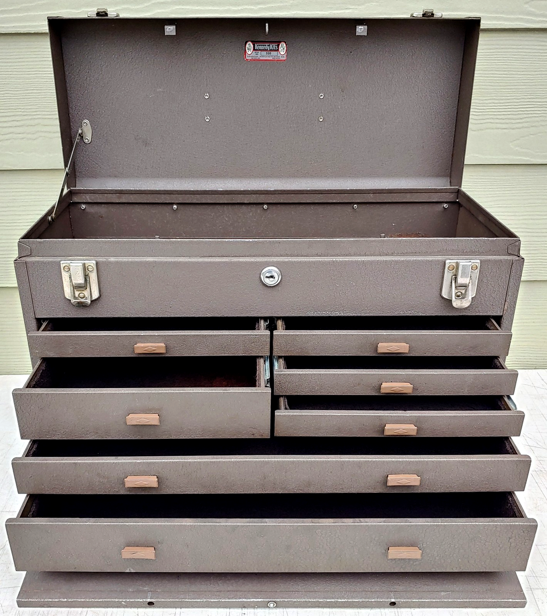 Kennedy 520 7-Drawer 20