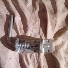 Spring Latch W/Handle,