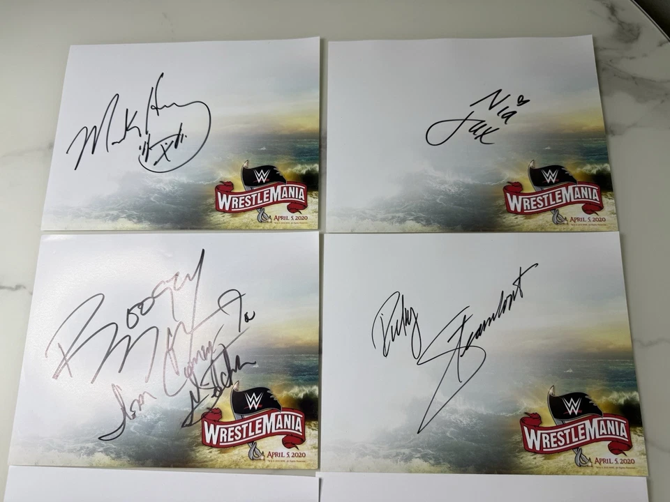 WWE Wrestlemania Programa Oficial Lote de 5 y WWE en Persona Autógrafo Lote de 12 Foto 3 de 4