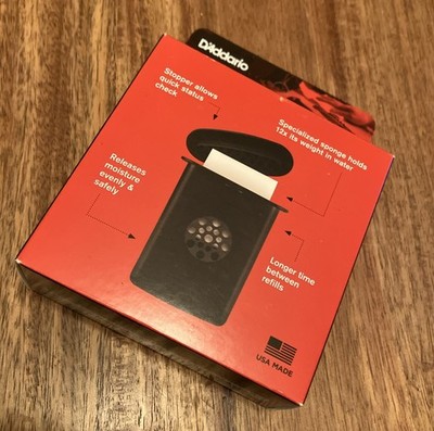 D addario Acoustic Guitar Humidifier Pro GHP Humidify Wood Cracks Daddario
