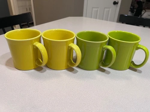 FIESTA Set of 4 Coffee Mugs Greeen/Yellow