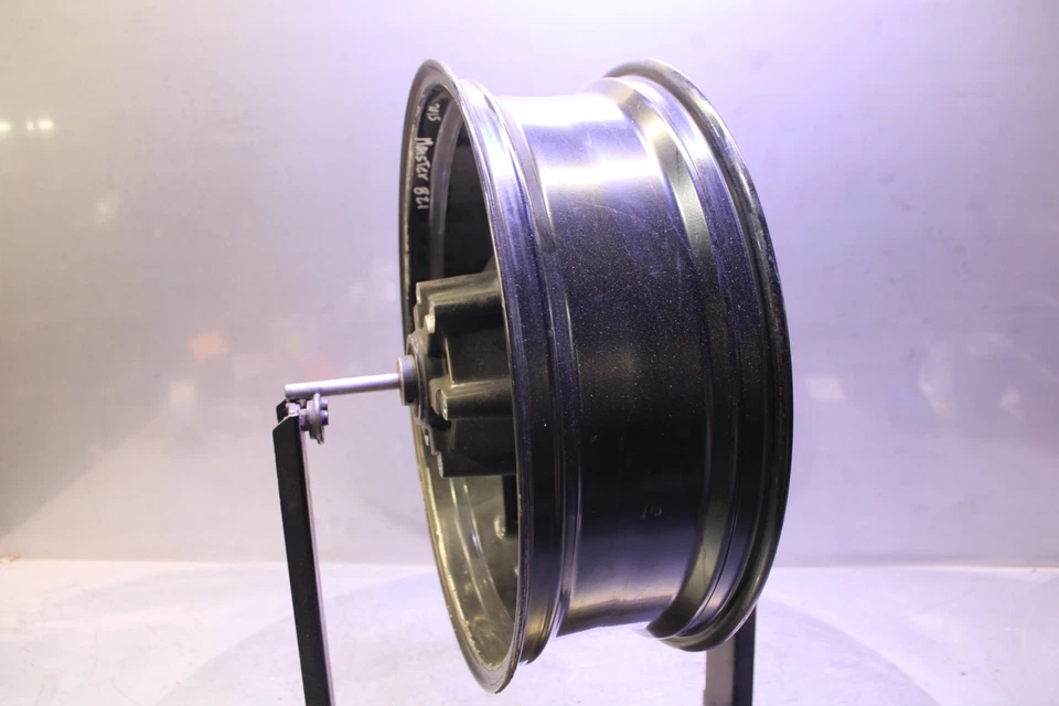 15-19 DUCATI MONSTER 821 Rear Wheel Rim Straight - Изображение 4 из 4