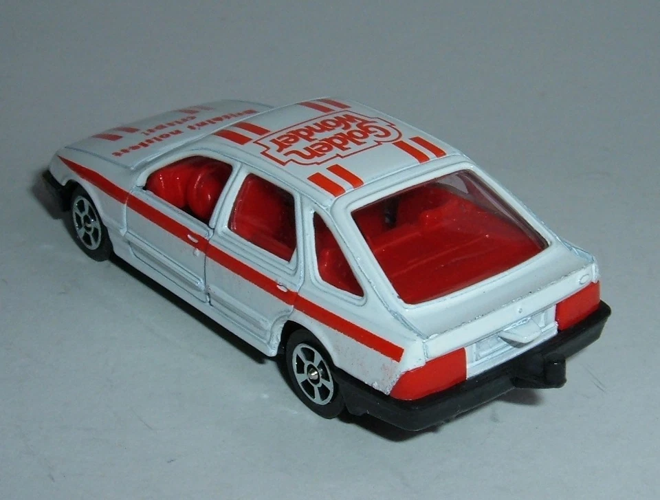Giocattoli Junior Corgi, Ford Sierra, - Superbo Menta. - Immagine 3 di 4