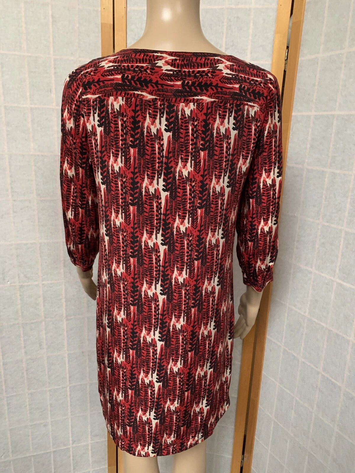 VETEMENTS FOSSIL ~ 100% seta ~ abito a tubino ~ foderato ~ maniche a 3 4 bottoni ~ taglia XS ~ US INtime OTTIMEioni