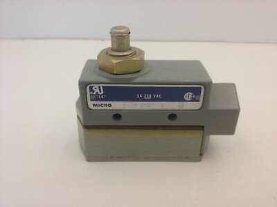 MICRO SWITCH BZE6-3YQT LIMIT SWITCH TOP PLUNGER ACTUATOR 1NC 1NO NNB