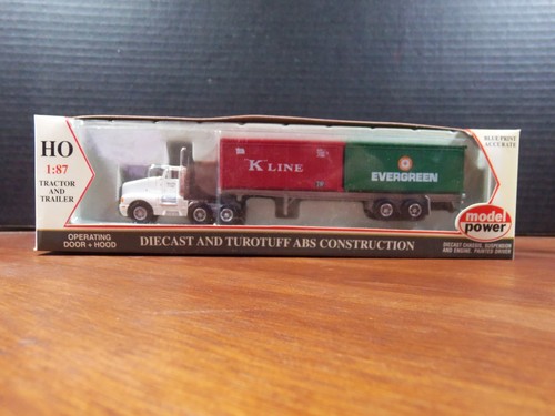 Modelo Power 22001 SH Tractor K-Line y contenedores Evergreen 20’ HO 1:87 NUEVO EN CAJA | Condition: New