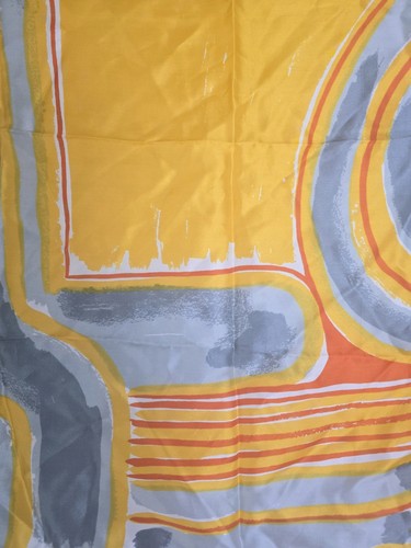 Vera Neumann Vintage Midcentury Geometric Scarf Oranges/Grey, 26" Square - Picture 4 of 4