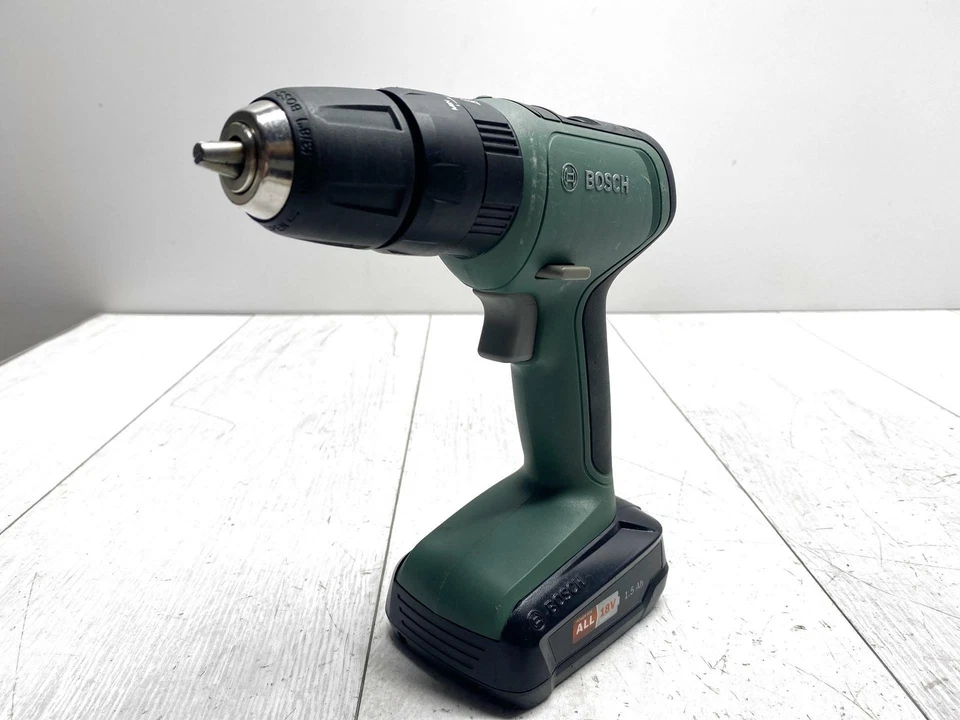 Trapano avvitatore a percussione Bosch UniversalImpact 18 V - Immagine 4 di 4