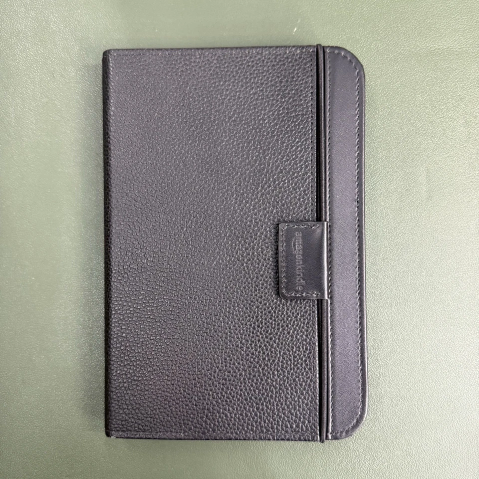 Amazon Kindle Reader Model D00901 and Tablet Case for Parts Only Battery Empty - Image 2 of 4