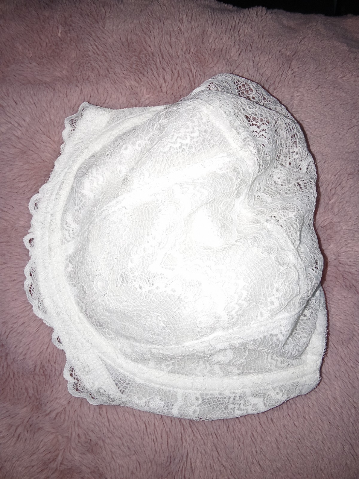 Primark Women's Multi Pack Bra's X2. Black & White. Size 42H image 2