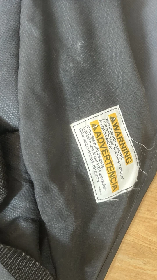 Chicco Bravo Quick-Fold Stroller -Smoke Gray Seat Sling - Image 4 of 4