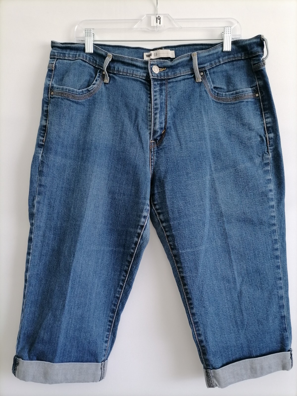 Levi's Women's Cuffed Bermuda Jean Shorts size 16 Gem