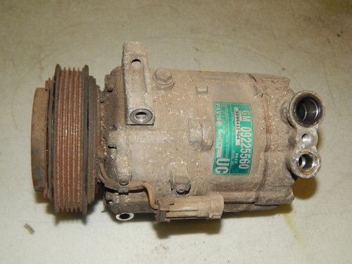 Klimakompressor Klimapumpe Opel Vectra C 2.2 16V 2.2direct 09225560  435074