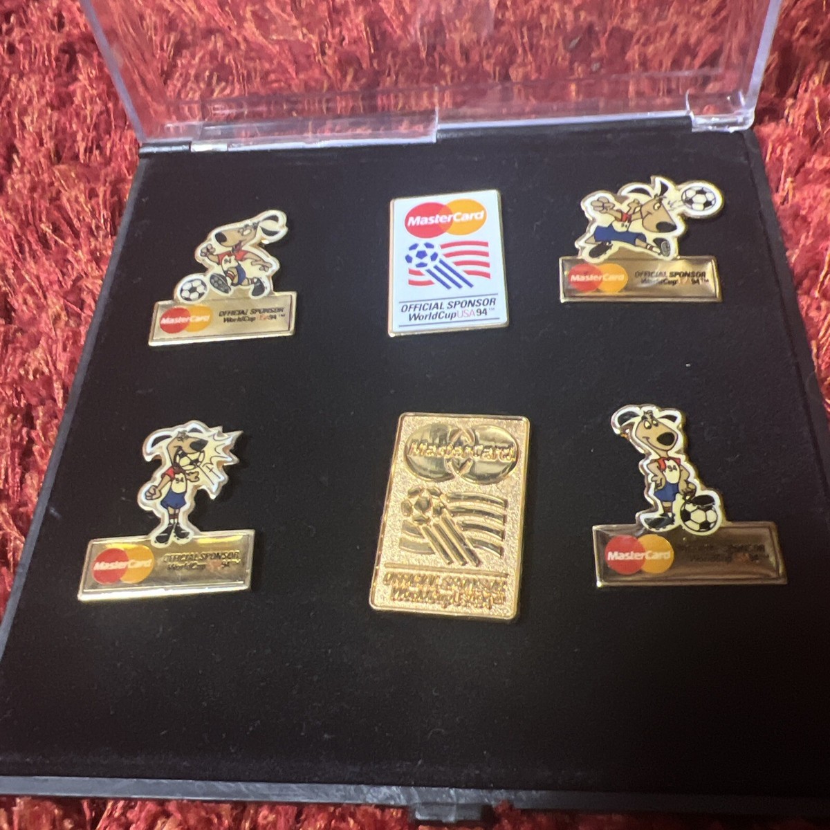 Pin's Rare Coupe Du Monde USA 94 - Football Mastercard - Collection
