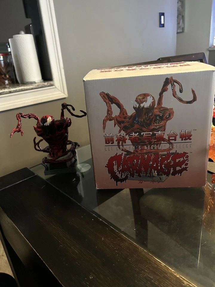 BUSTO ART ASYLUM ROGUE'S GALLERY MARVEL CARNAGE 6" - Imagem 3 de 4