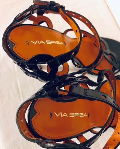 Via Spiga Pacifica Black Patent Leather Cut Out Straps High Heel Sandals 7M/38 - Picture 3 of 11