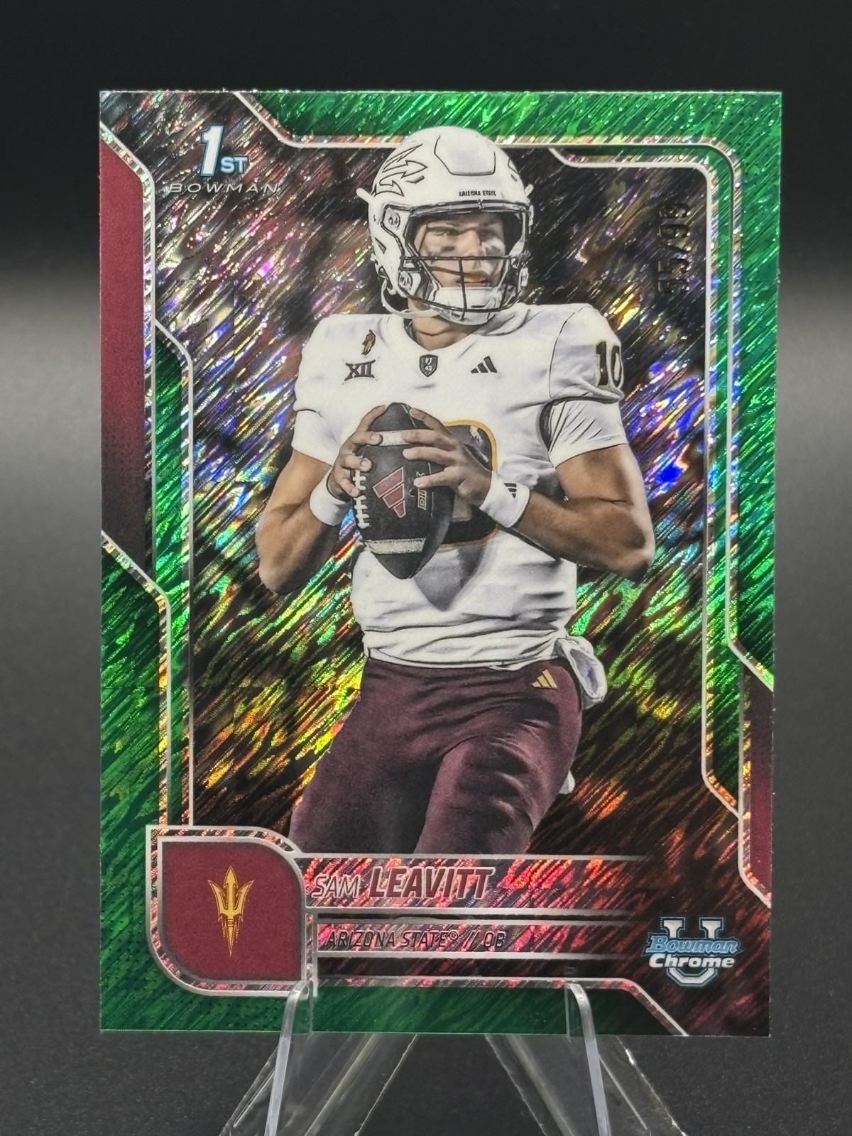 2025 Bowman University Chrome - Sam Leavitt #195 Green Shimmer Refractor /99