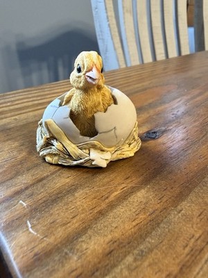 Adorable Lowell Davis Schmid Vintage Figurine Chick Egg Hatching BFA Scotland