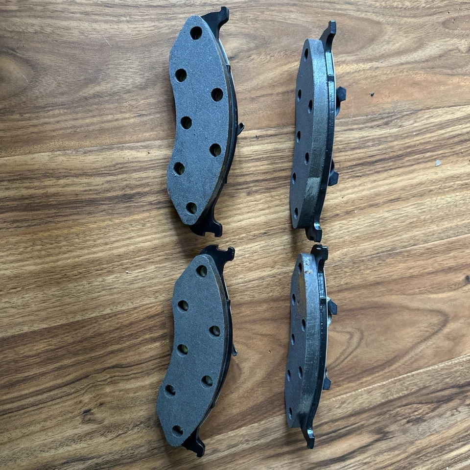 Pastilla de freno de disco Bendix SBC576 STOP BY BENDIX para 93-02 Quest Villager Foto 3 de 3