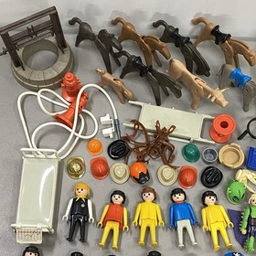 Playmobil 3 lbs Lot 45+ Figures Weapons Horses Cows Donkey Ruffnut Tuffnut HTTYD