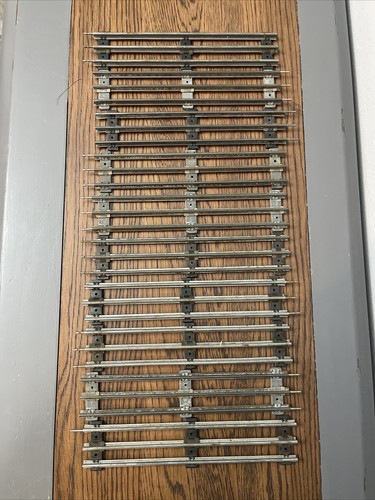 Lionel O27 Gauge Train Track - 40 Pcs - Straight Sections 3 Rail - 027