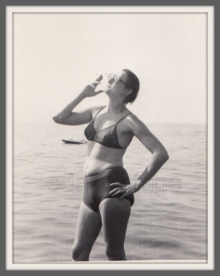 Beach Pretty mature woman smoking cigarette Lady posing Swimsuit Bikini  photo 1