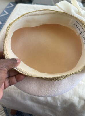 1980’s Eric Javits Mohair Velvet Beret Hat with Gold Cord and Ribbon Bow Eric Javits Cream & Gold Big Bow Beret Hat | eBay main image 2