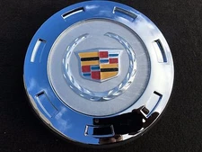 1 PCS 2007-2014 CADILLAC ESCALADE COLORED CREST 22" WHEEL CENTER CAP 9596649