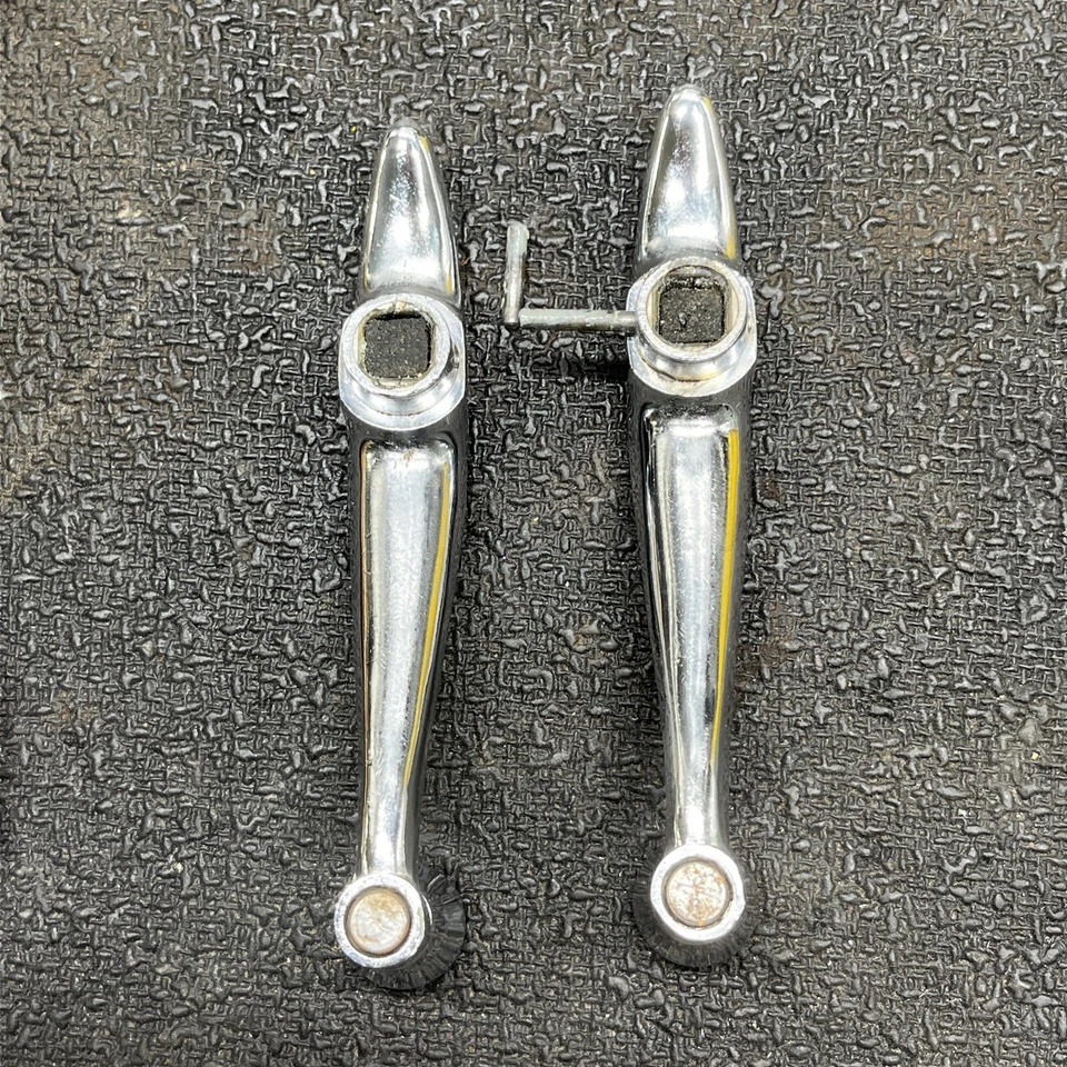 1930s 1940s  Sterling Diamond T Mack Autocar Reo Truck Window Crank Pair NOS - Image 3 of 4