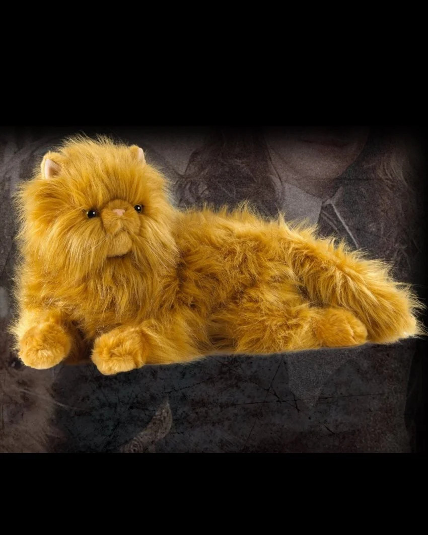 Peluche Pattenrond Harry Potter chat roux 43 cm Noble Collection